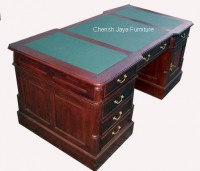 /album/desks-bureaus-writing-tables/dbt-004-m-jpg/